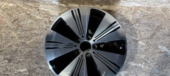Mercedes-Benz EQB R18 alloy rim A2434010100 K929871