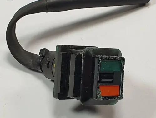 Mercedes-Benz E W124 Wireless charging module 