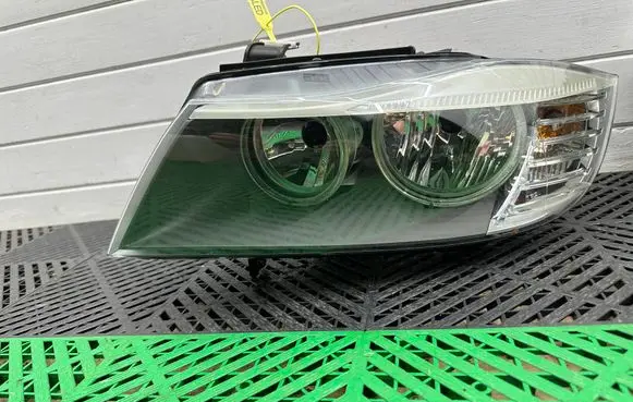 BMW 3 E90 E91 Headlight/headlamp 89318911