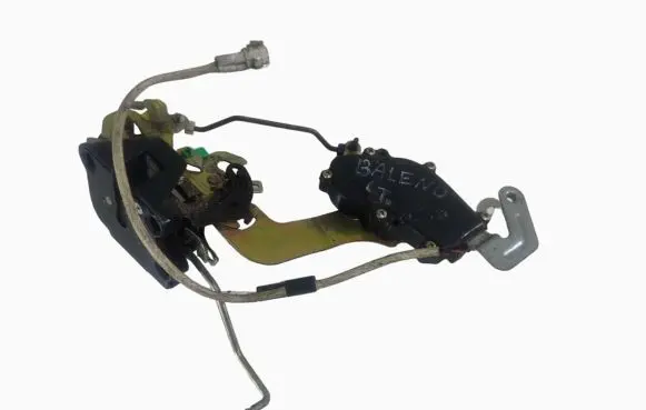 Suzuki Baleno EG Rear door lock