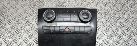 Mercedes-Benz ML W164 Head unit multimedia control A2518207989