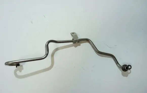 Skoda Kodiaq Turbo turbocharger oiling pipe/hose 04E145140H