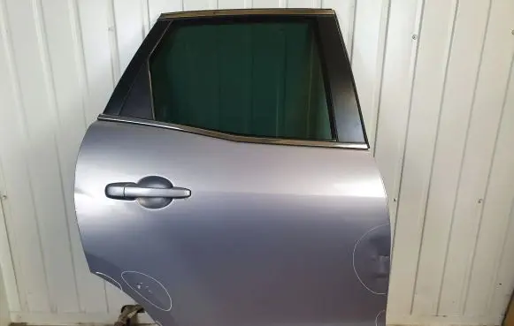 Mazda CX-7 Rear door