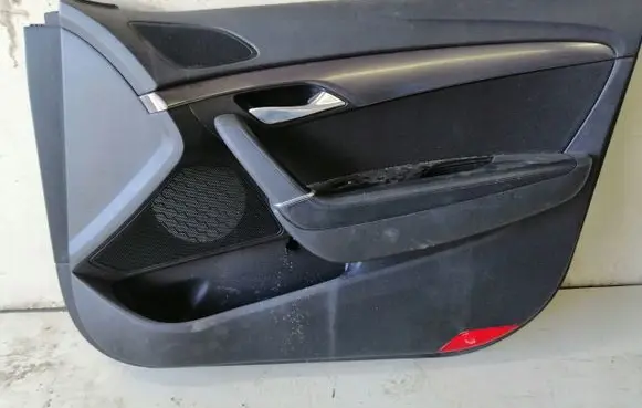 Hyundai i40 Front door card panel trim 823023Z000
