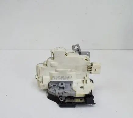 Audi Q7 4L Rear door lock 3C4839016D