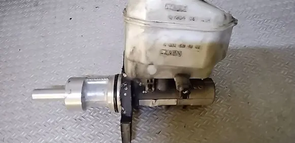 Volkswagen Crafter Master brake cylinder A0024314902 0204051044