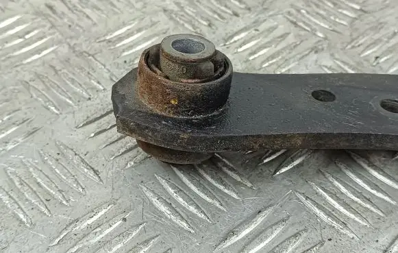 Mitsubishi Eclipse Cross Other rear suspension part 