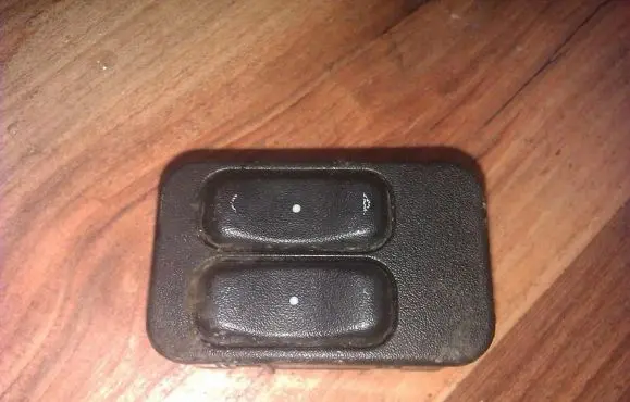 Opel Zafira A Electric window control switch 90561088
