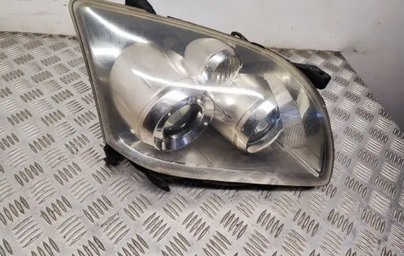 Toyota Avensis T250 Headlight/headlamp 35108 9922680008