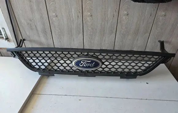 Ford Galaxy Front bumper upper radiator grill 6M218200A