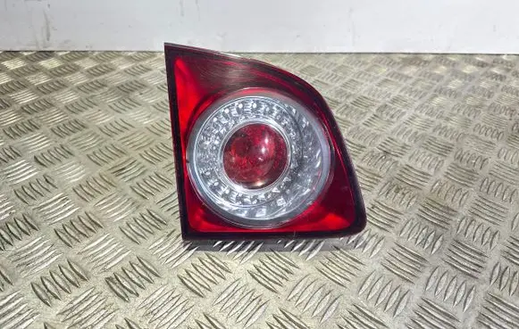 Volkswagen Golf Plus Tailgate rear/tail lights 5M0945093J