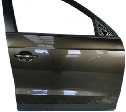 Audi Q3 8U Front door