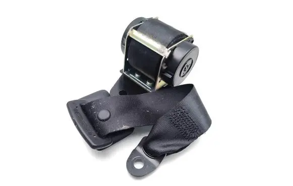 Toyota Avensis T270 Rear seatbelt 73350-05070