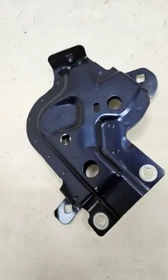 Audi e-tron Fender mounting bracket 4KE821150