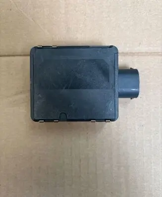 Mercedes-Benz C W205 Distronic sensor radar A0009058913 0203303790 39R15832