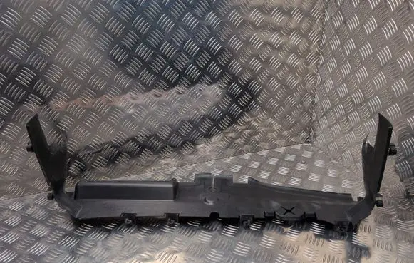 Skoda Octavia Mk4 Intercooler air guide/duct channel 5E3121285A