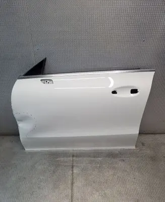 Mercedes-Benz CLA C118 X118 Front door