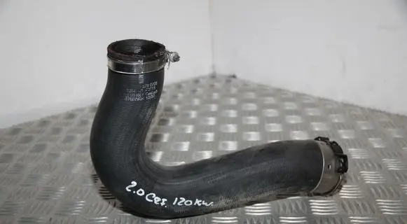 Intercooler hose/pipe