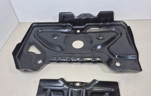 Mercedes-Benz E W212 Battery tray A2126200118