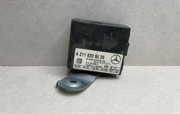 Mercedes-Benz E W211 Alarm control unit/module A2118209626