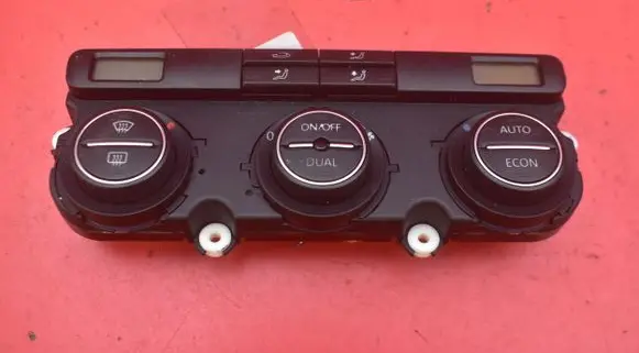 Volkswagen Golf V Climate control unit