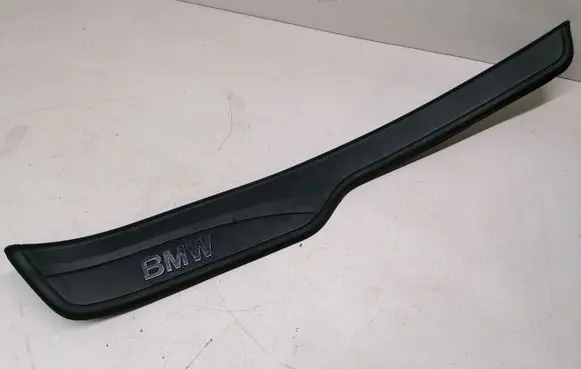 BMW 3 E90 E91 Side skirt rear trim 51477172297 51477060285
