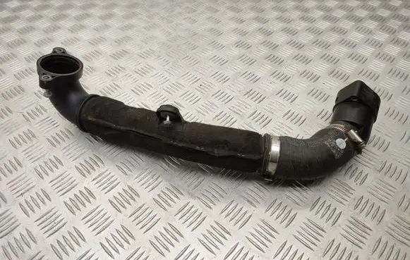 Intercooler hose/pipe