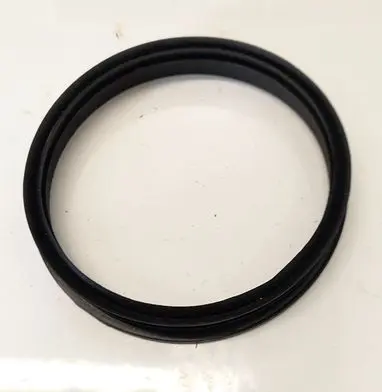 Toyota Avensis T250 In tank fuel pump screw locking ring/nut 
