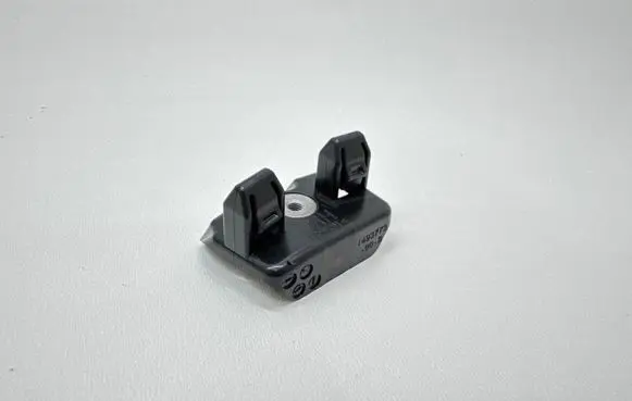 Tesla Model Y Front bumper mounting bracket 1493773