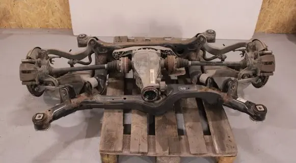 Audi Q5 SQ5 8R Rear axle beam with reductor 8R0505235N 0AR525053 8R0511305Q