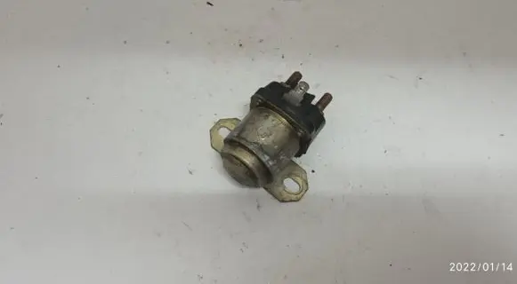 Mitsubishi Pajero Sport I Glow plug pre-heat relay MD337888