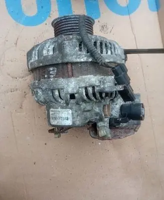 Mazda 3 II Generator/alternator A2TJ0881