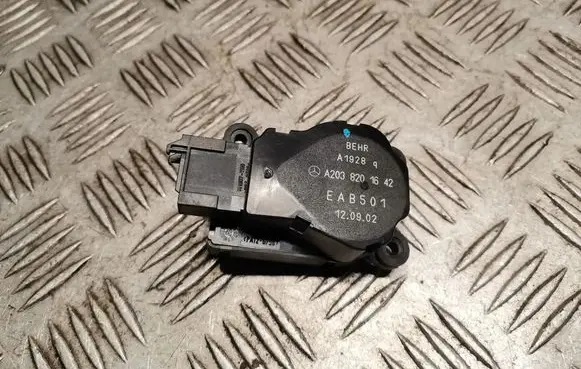 Mercedes-Benz C W203 Intake manifold valve actuator/motor A2038201642 2038201642