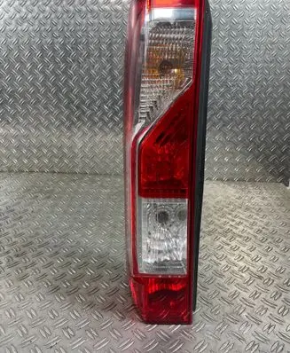 Renault Master III Rear/tail lights 