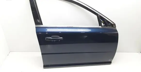 Volvo V70 Front door