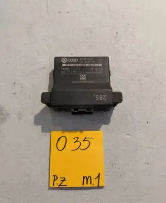 Volkswagen Caddy Gateway control module 1K0907530F