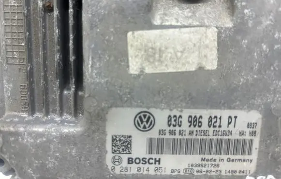 Volkswagen Golf V Engine control unit/module 03G906021AN 03G906021PT 0281014051