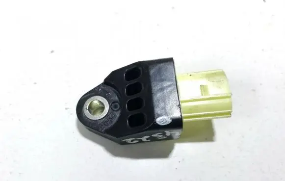 Subaru Legacy Airbag deployment crash/impact sensor 98235aj000 160c37u98