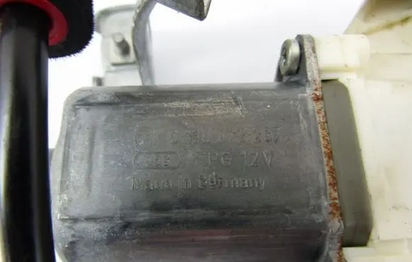 Ford S-MAX Rear window lifting mechanism without motor 0130822287