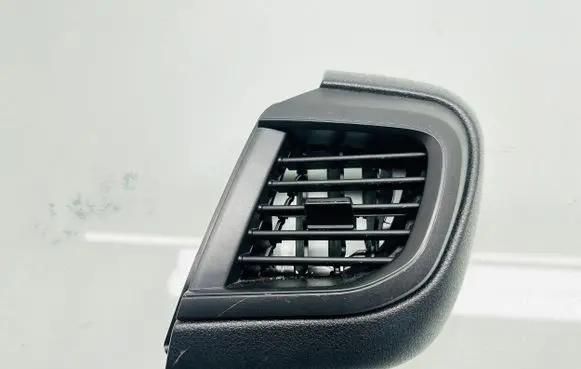 Citroen Jumpy Dashboard side air vent grill/cover trim 98085956ZD