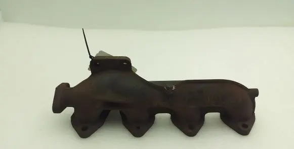 BMW 1 E82 E88 Exhaust manifold 7797389 11627797389
