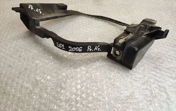 BMW 5 E60 E61 Headlight/headlamp mounting bracket 158737 15873700