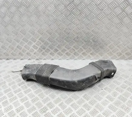 BMW 5 F10 F11 Air intake duct part 8513454