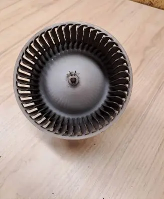 Mazda 3 I Heater fan/blower 8940000