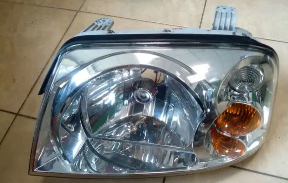 Hyundai Atos Prime Headlight/headlamp 92101055XX NE69059