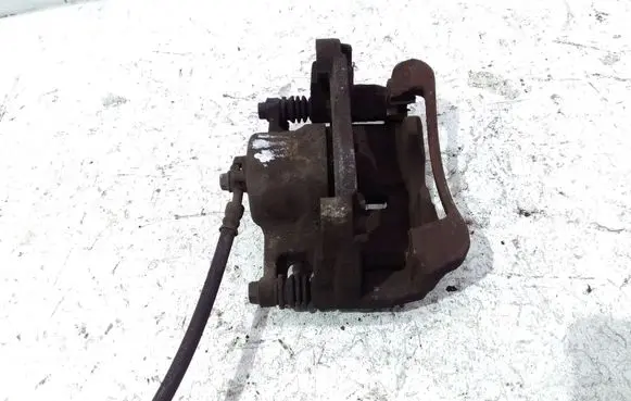 Nissan Qashqai Front brake caliper