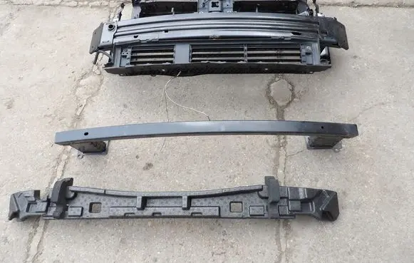 Renault Austral Radiator support slam panel