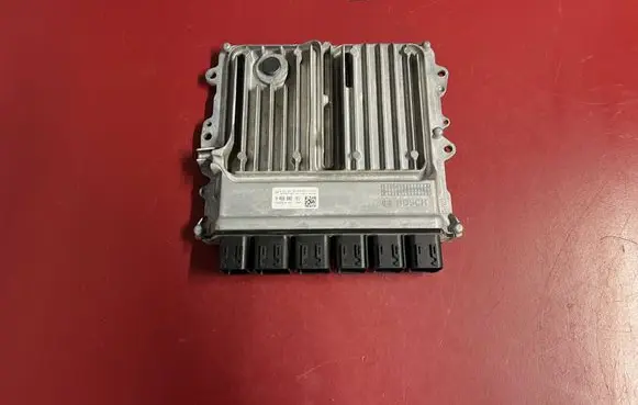 BMW X3 G01 Engine control unit/module 9468802