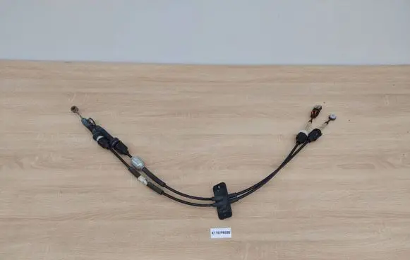 Renault Master III Gear shift cable linkage 013268