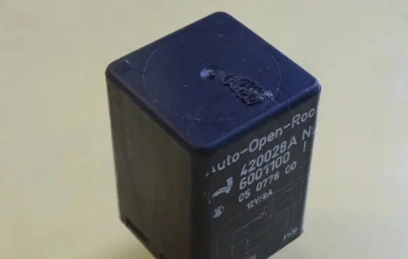 Volkswagen Golf Plus Other relay 420028ANL 6001100 05077800